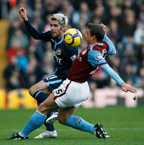 们在中场防 们在中场防