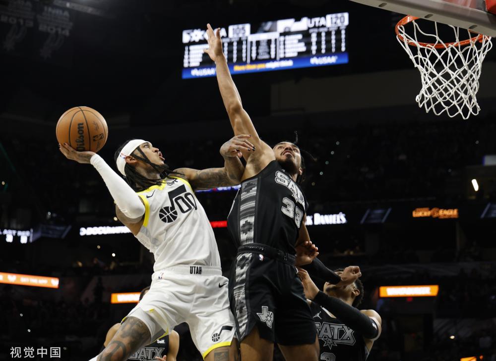 在本屆壁球 在本屆壁球