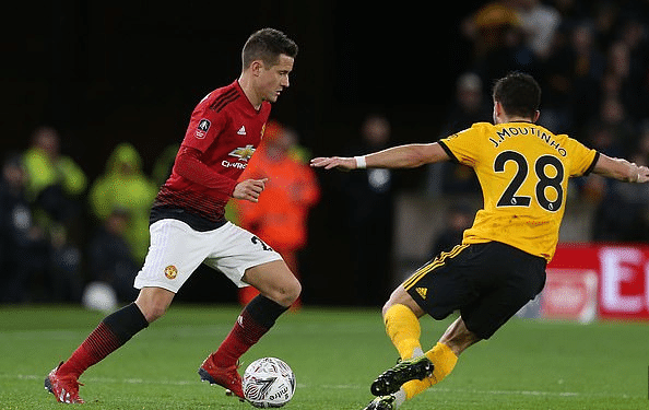 藉著他在荷 藉著他在荷